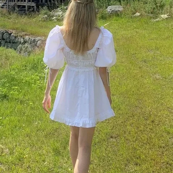 White Puff Sleeve Square Neck Dress with Lace and Ruffle Detail - Picture 16 of 16